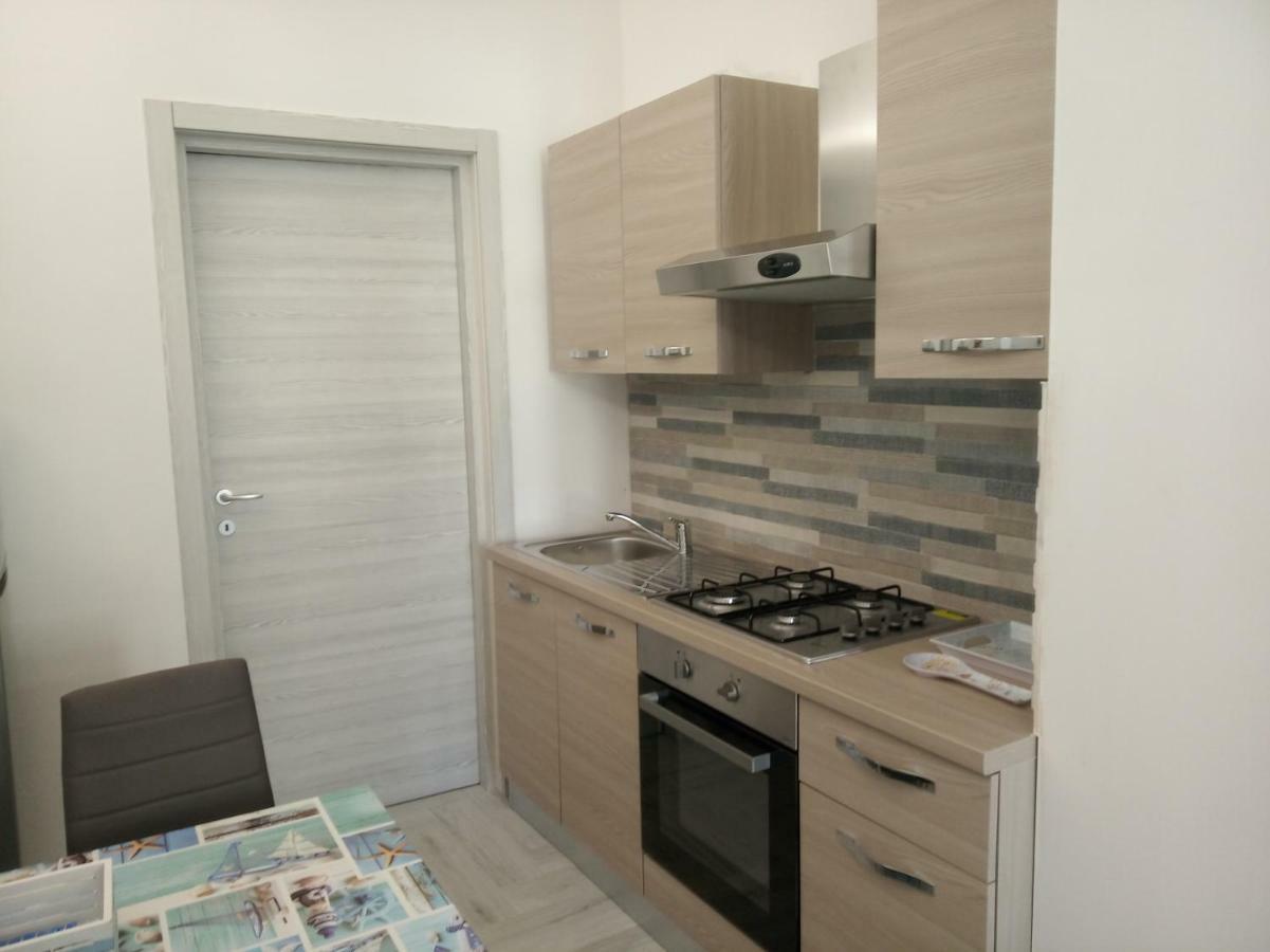 Acquazzurra Affittacamere Torre Lapillo Exterior photo